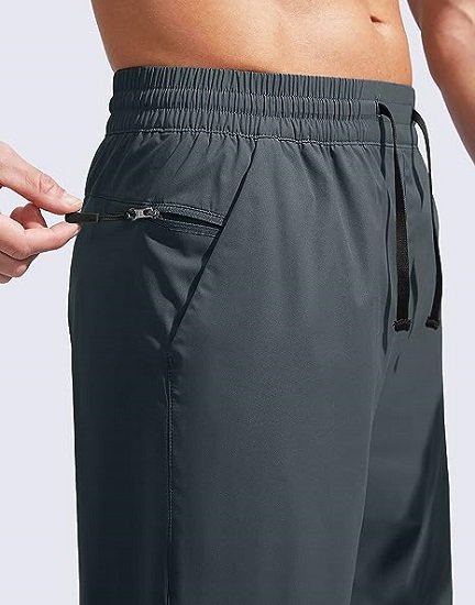 Men's Swim Trunks Quick Dry Bathing Suit Beach Board Shorts for Men with Zipper Pockets and Mesh Lining